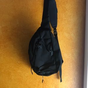 Patagonia sling 8L